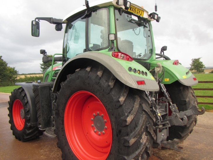 Fendt 724 Profi Plus