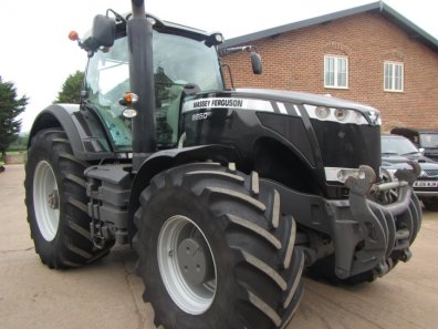 Massey Ferguson 8650