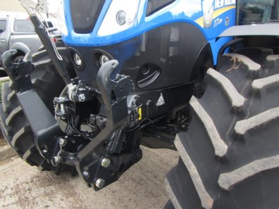 New Holland T7.210
