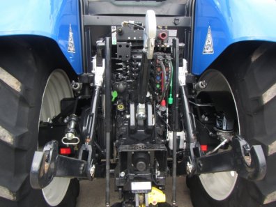 New Holland T7.210