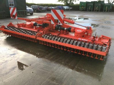 Kuhn HR 5004 5 Metre Power harrow