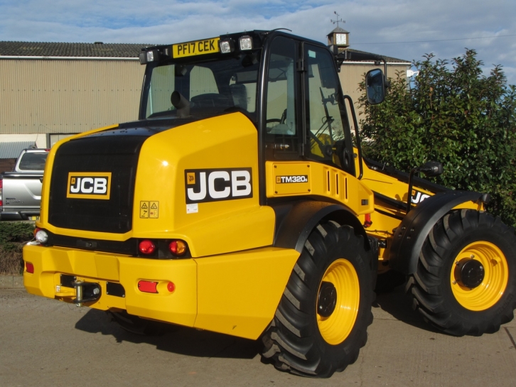 JCB 320S