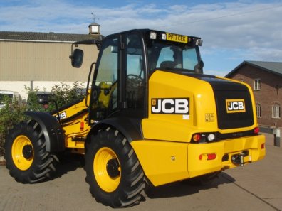 JCB 320S