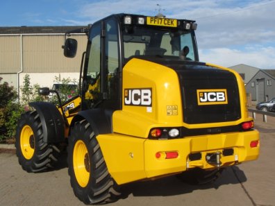 JCB 320S