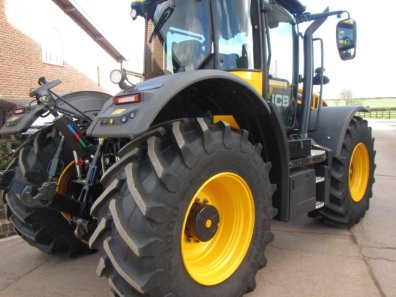 JCB 4220 Fastrac