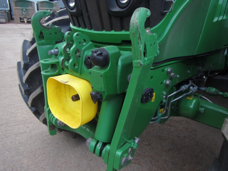 John Deere 6195R