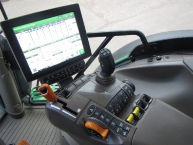 John Deere 6195R