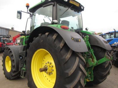 John Deere 6195R
