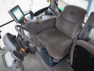 John Deere 6195R