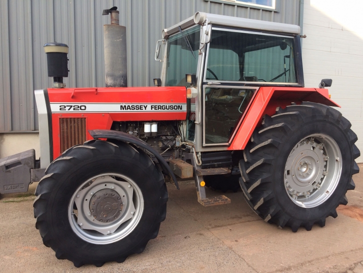 Massey Ferguson 2720