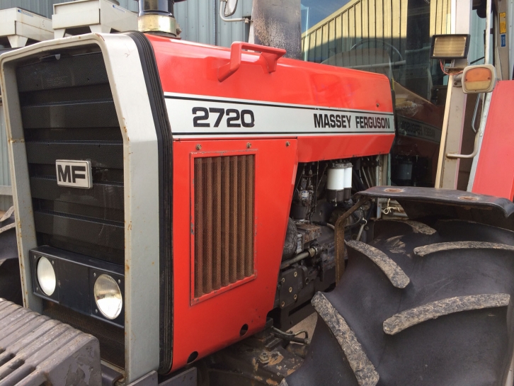 Massey Ferguson 2720