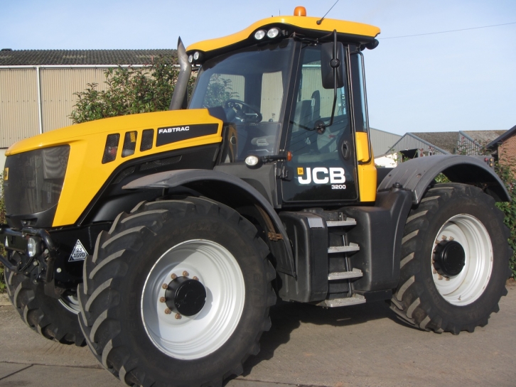 JCB 3200 Fastrac