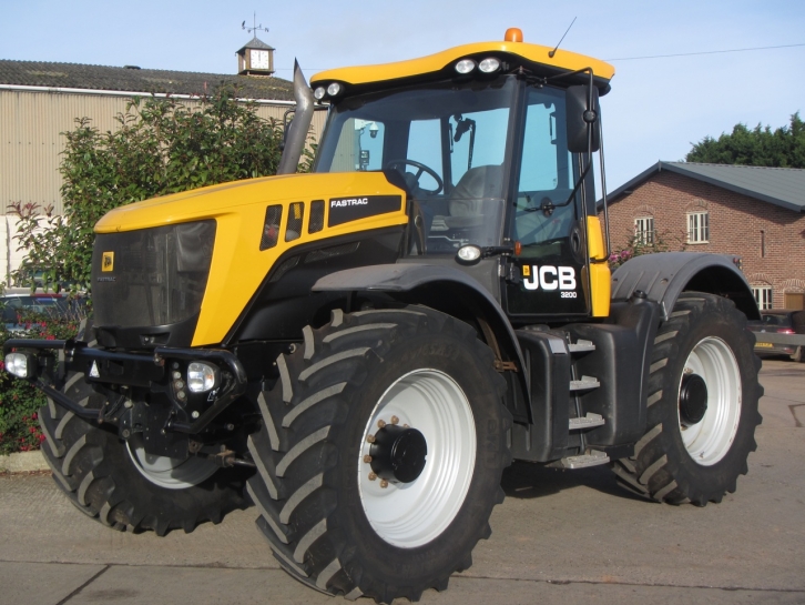 JCB 3200 Fastrac