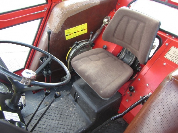 Massey Ferguson 265