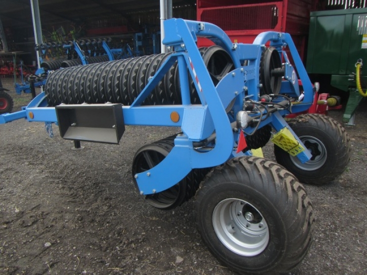 Zagroda 6.3 metre rollers