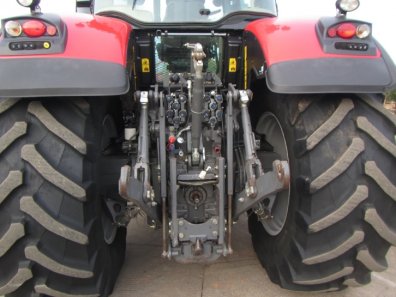 Massey Ferguson 8690