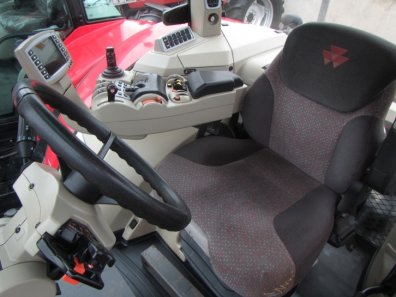 Massey Ferguson 8690