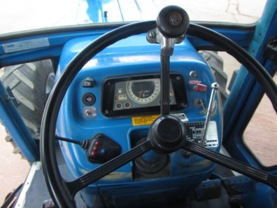 Ford 7600
