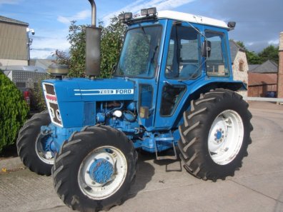 Ford 7600