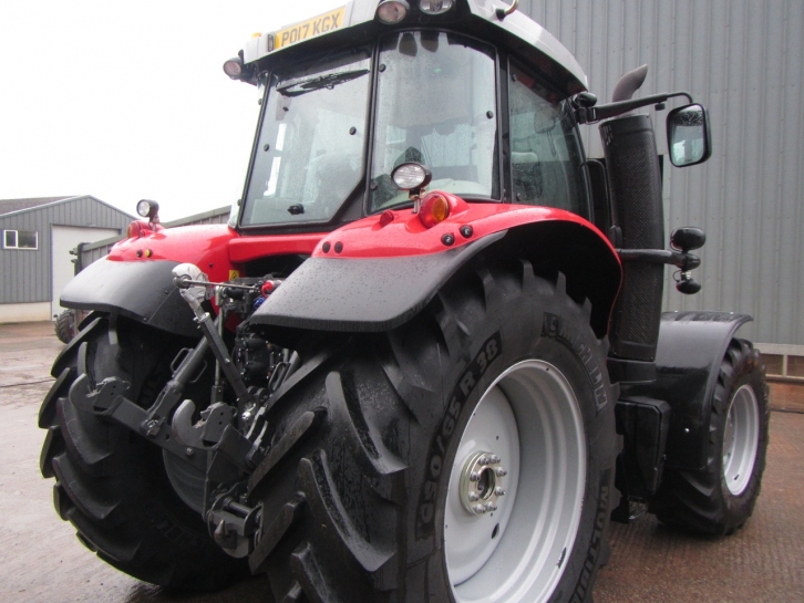 Massey Ferguson 7718 Efficient