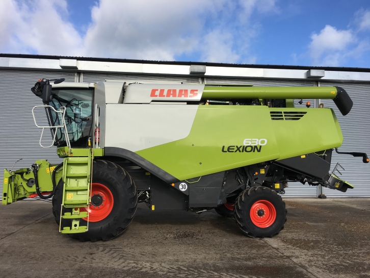 Claas 630 Montana