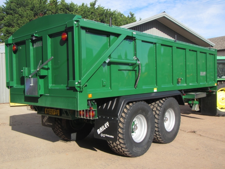 Bailey 14 ton Root trailer