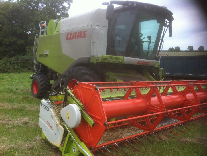 Claas 650 combine