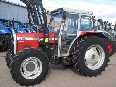 Massey Ferguson 390