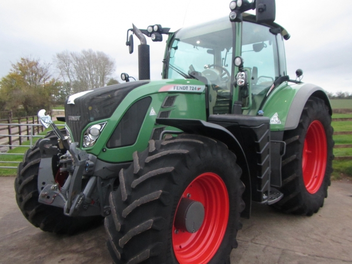 Fendt 724 Profi-Plus