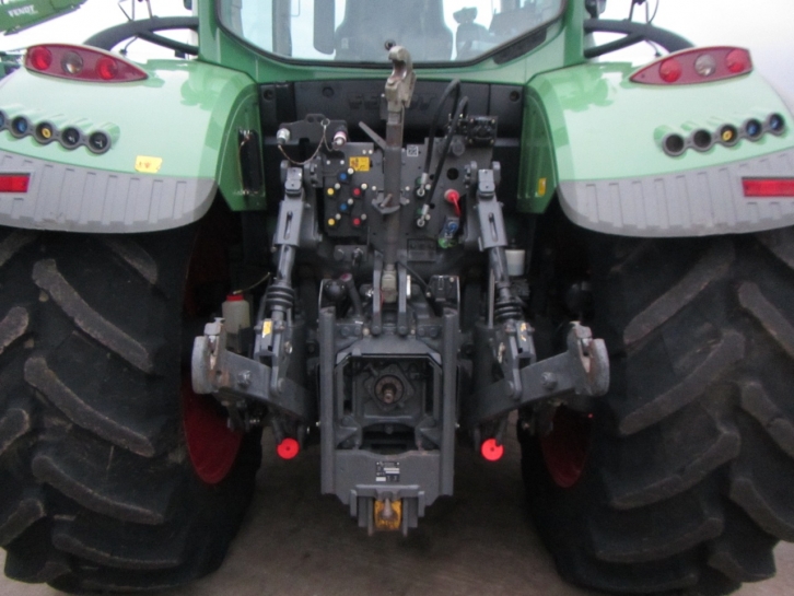 Fendt 724 Profi-Plus