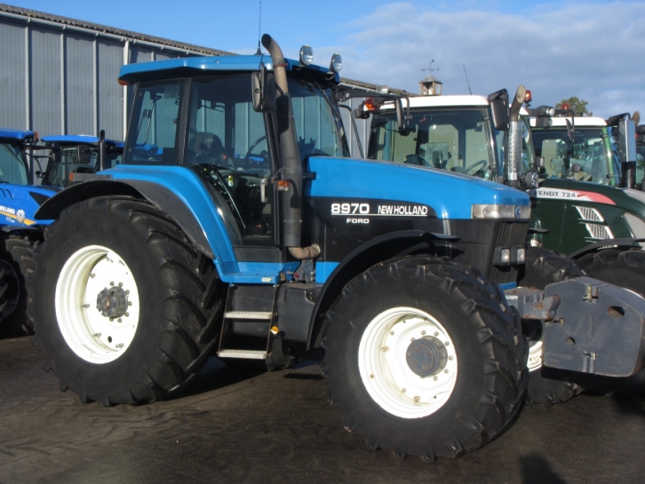 New Holland 8970