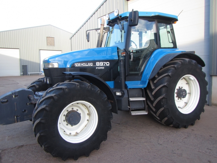 New Holland 8970