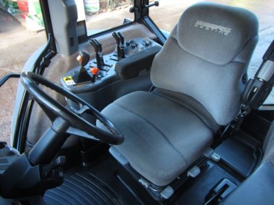New Holland 8970