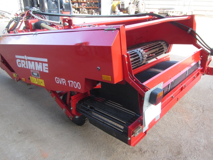 Grimme GVR 1700 Windrower