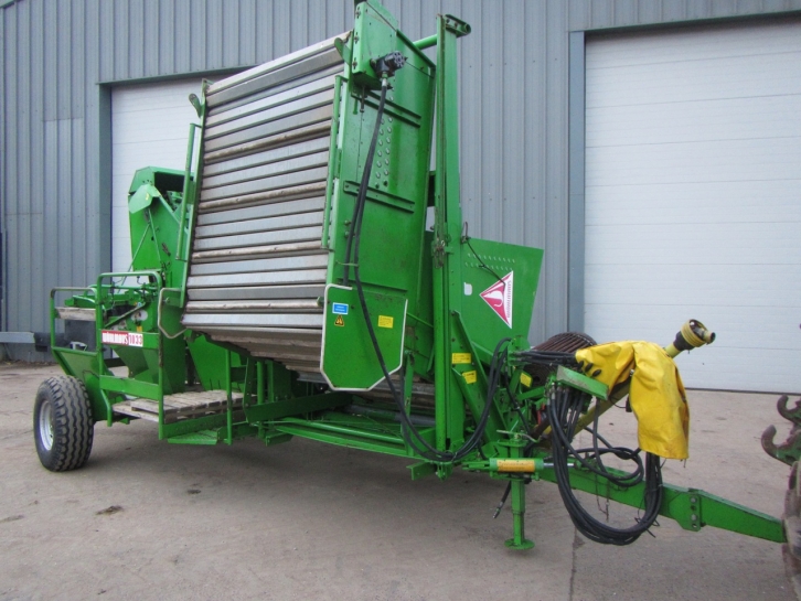 Wuhlmaus 1033 single row Potato harvester