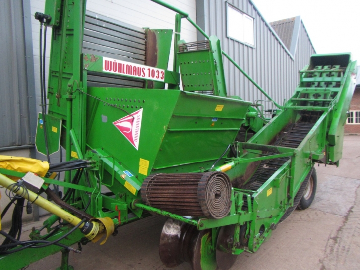 Wuhlmaus 1033 single row Potato harvester