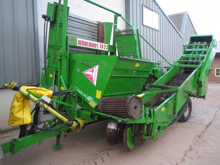 Wuhlmaus 1033 single row Potato harvester