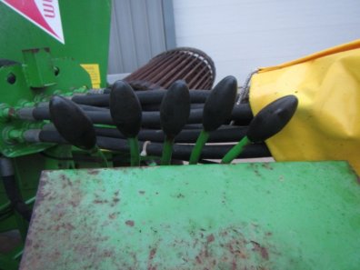 Wuhlmaus 1033 single row Potato harvester