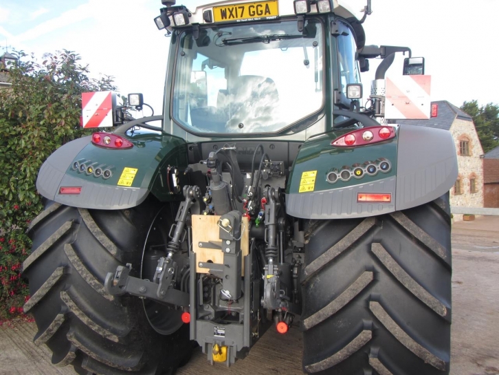 Fendt 724 Profi-Plus