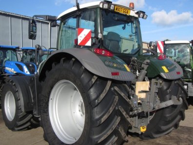 Fendt 724 Profi-Plus