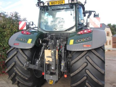 Fendt 724 Profi-Plus