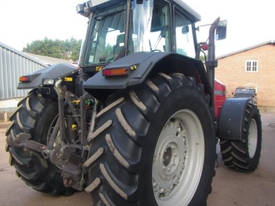 Massey Ferguson 8160