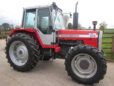 Massey Ferguson 699