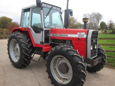 Massey Ferguson 699