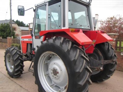 Massey Ferguson 699