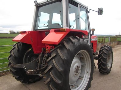 Massey Ferguson 699