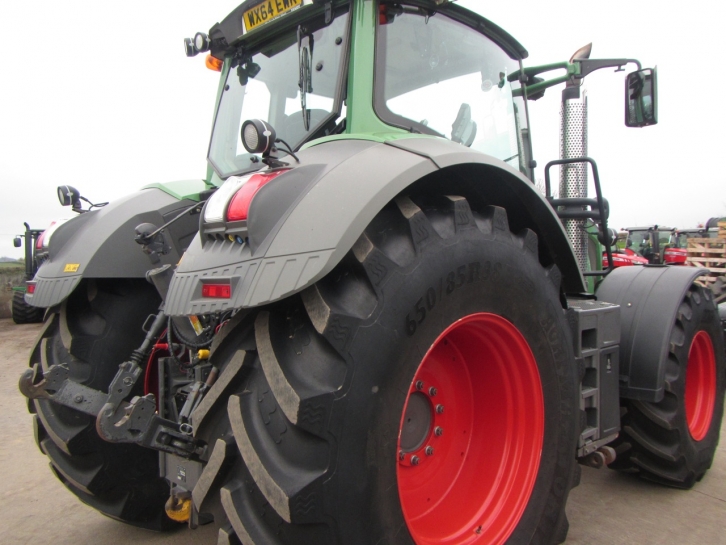 Fendt 828 Profi-Plus