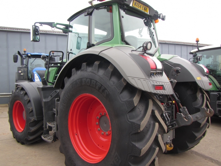Fendt 828 Profi-Plus