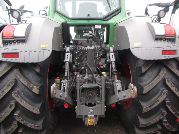 Fendt 828 Profi-Plus