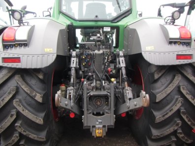 Fendt 828 Profi-Plus